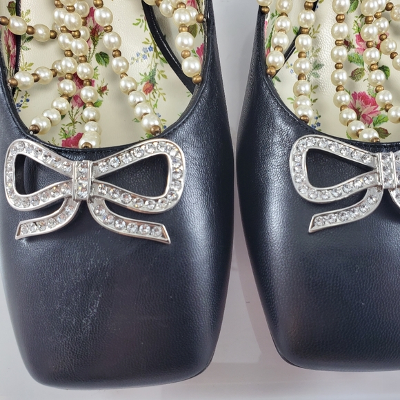 NWT$3400 Gucci Taide Pearlescent Caged Boot Pumps - Picture 5 of 16